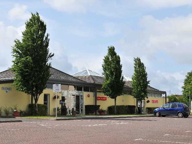Corrib Village Rooms University Of Galway Exterior photo