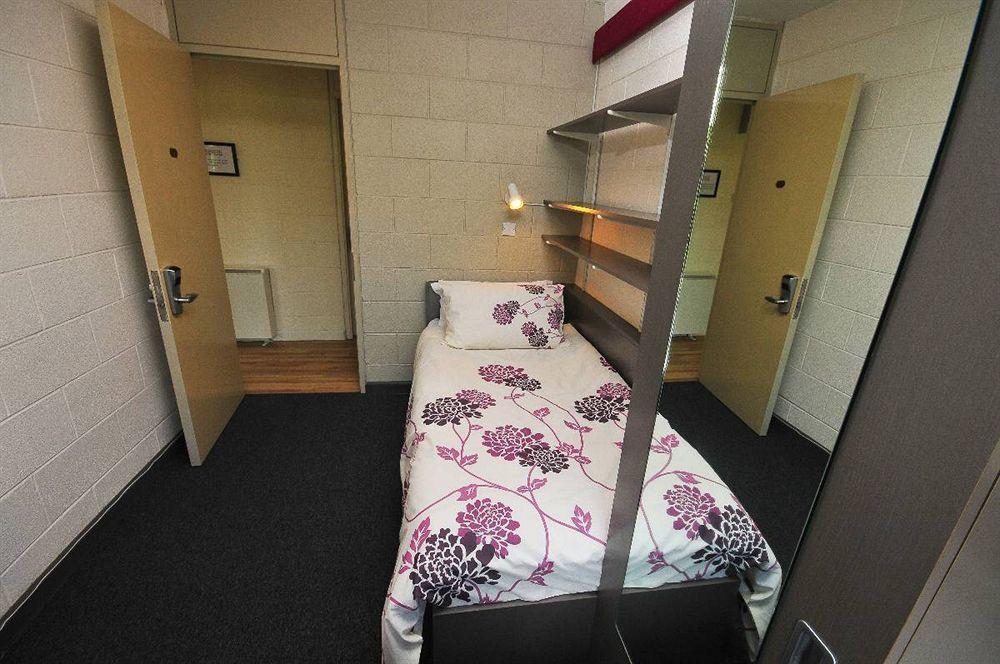 Corrib Village Rooms University Of Galway Exterior photo