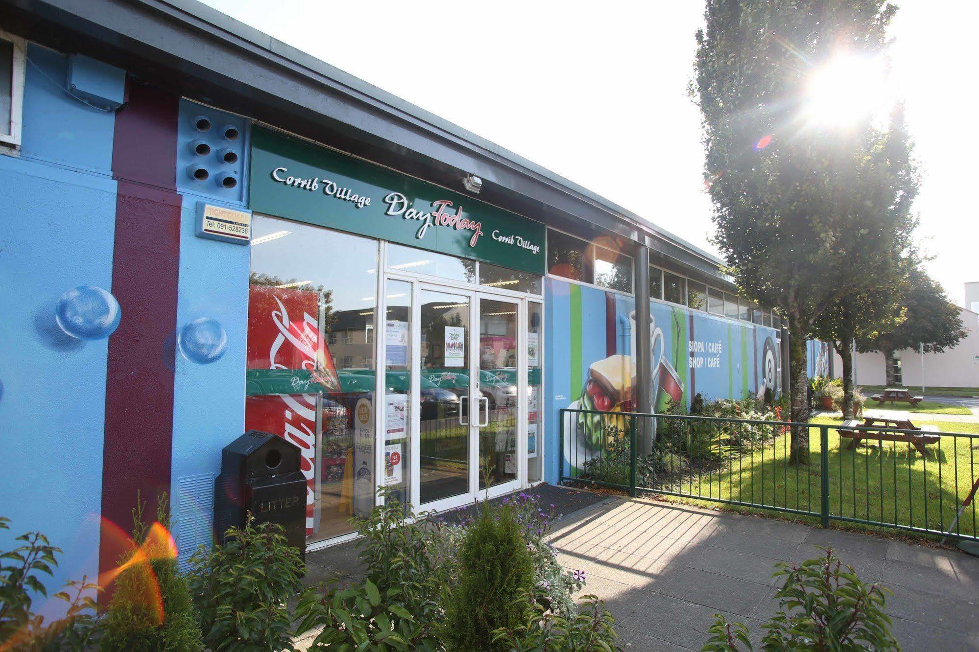 Corrib Village Rooms University Of Galway Exterior photo
